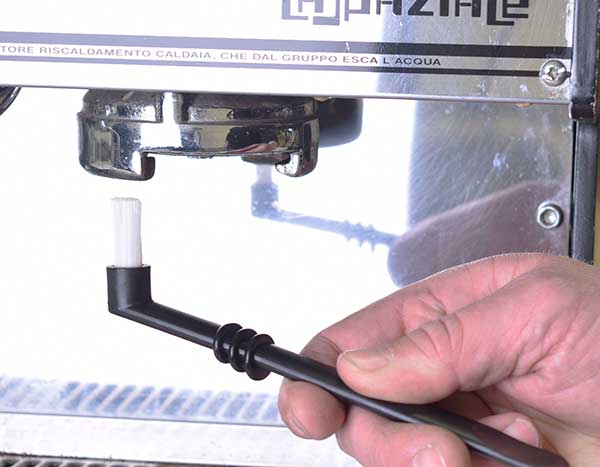 Четка за почистване на кафе машина